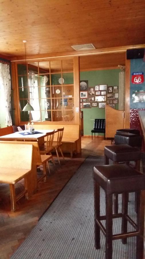 Privatzimmer Im Gasthaus Engel Leilighet Dornbirn Eksteriør bilde